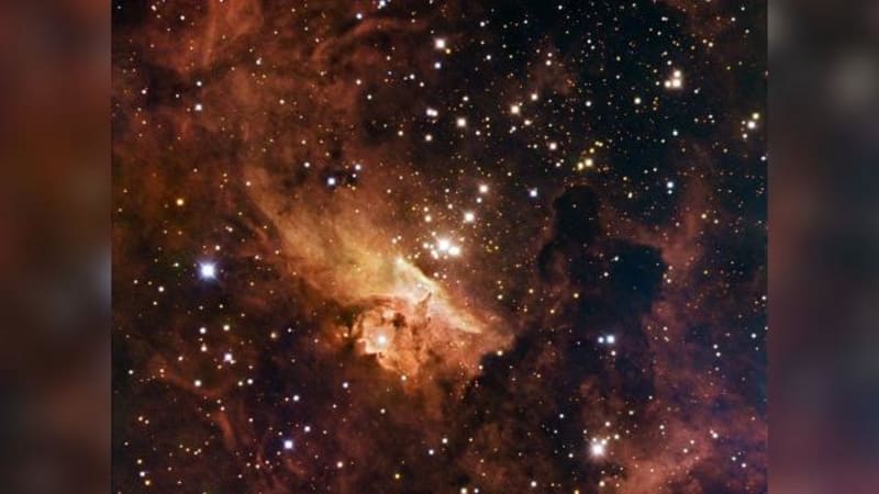 Baby Star Discovered Hiding in Stellar Death Cloud - Image 4