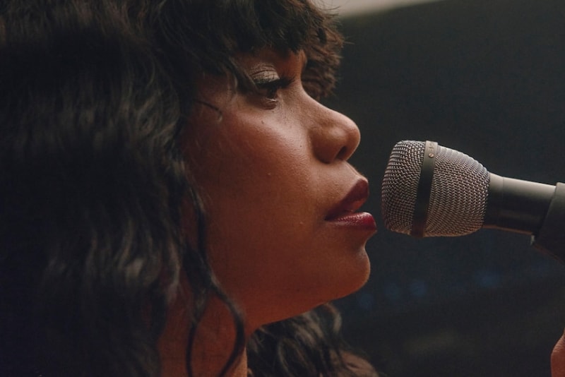 Tina Arena, Ngaiire Cover Sia Song to Honor Blood Donors - Image 5