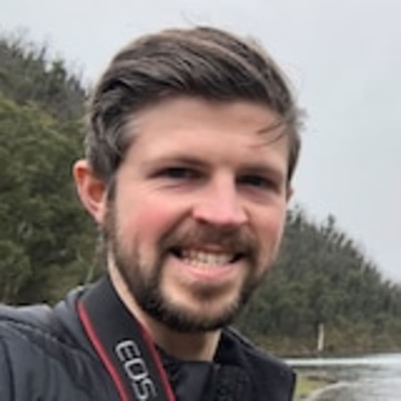 Mom Invents 'Bear Hug' Cape for Kids with Autism - Image 2