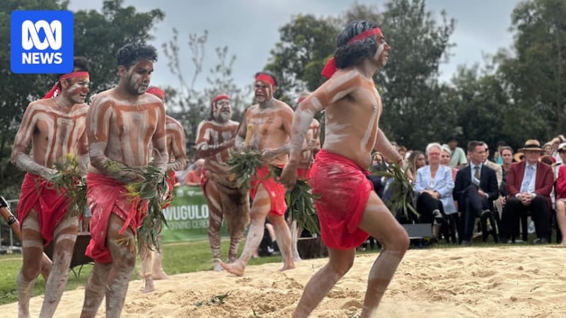 Australians Welcome New Citizens on National Holiday