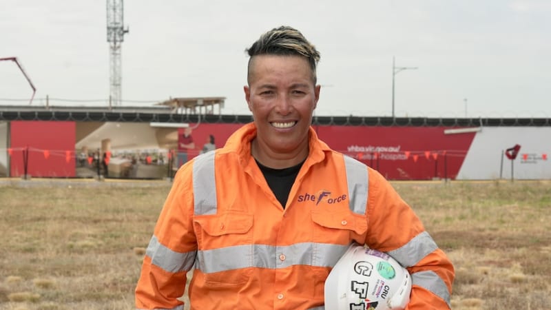 Australia Cuts Gender Pay Gap to Historic 11.2% - Image 2