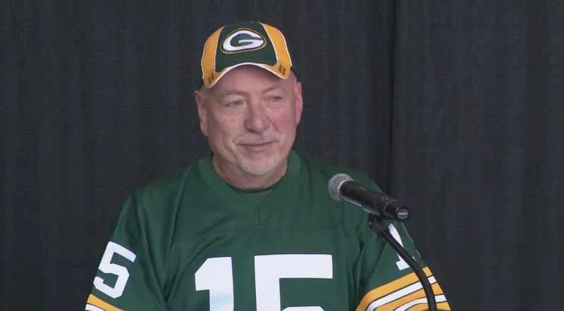 Cancer Survivor Wins Packers FAN Hall of Fame Honor