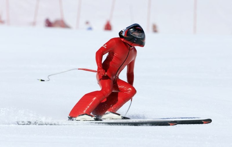 French Skier Breaks World Record at 158 MPH on Skis - Image 3