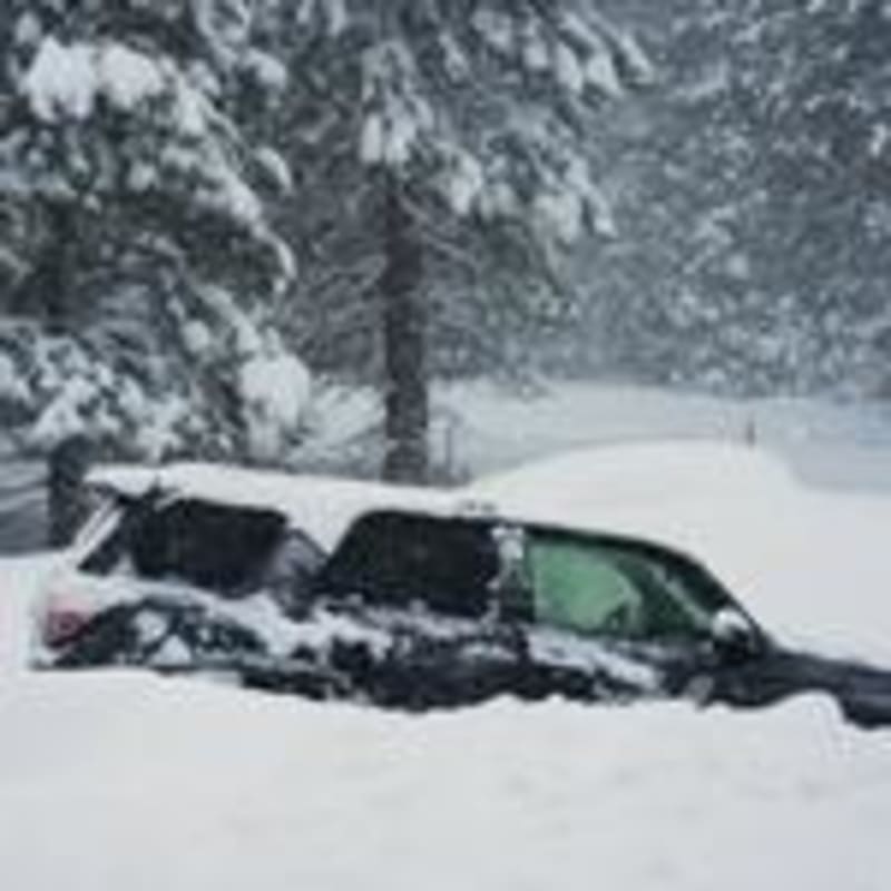 6 Backcountry Skiers Found Safe in Sierra Avalanche - Image 3