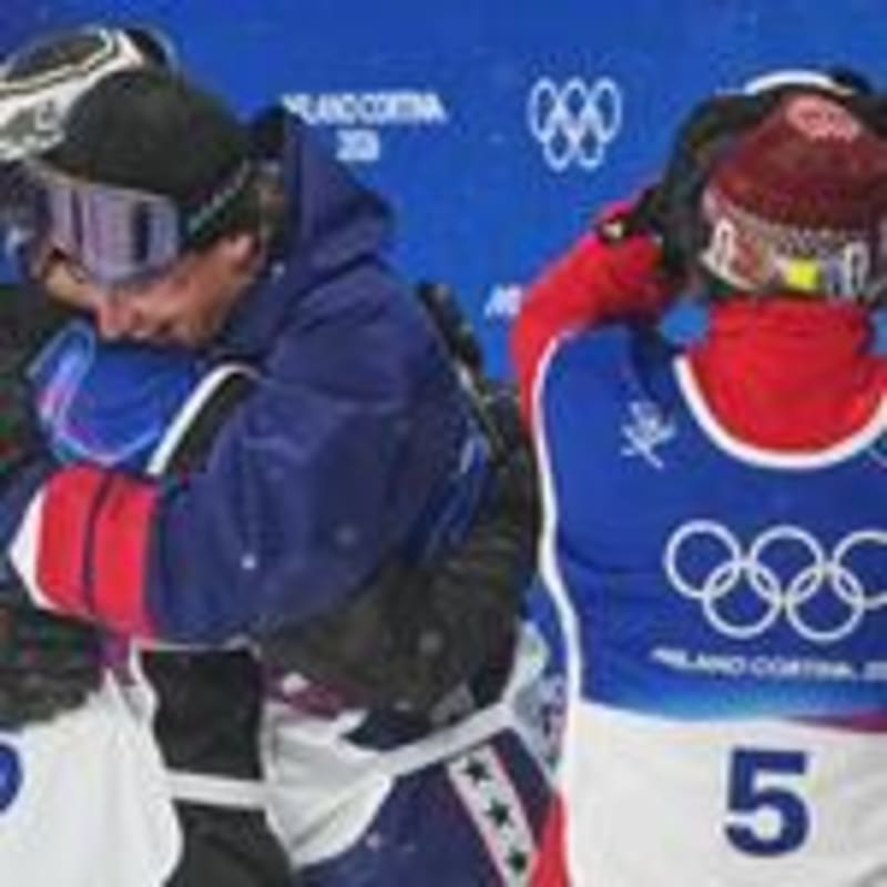 Norway's Frostad Wins Gold on Final Jump in Italy - Image 5