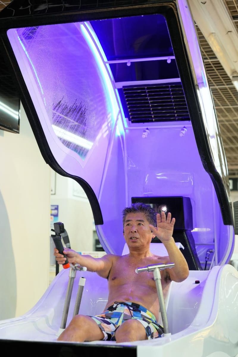 Japan Unveils Human Washing Machine for Easier Bathing - Image 2