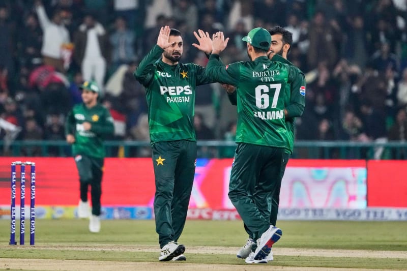 Pakistan Ends 8-Year T20 Drought Against Australia