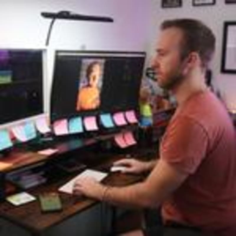 Fans Learn Spanish for Bad Bunny's Super Bowl Show - Image 4