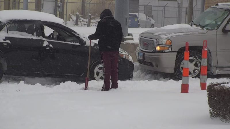 St. Louis Man Spends Sunday Rescuing Stranded Drivers - Image 2