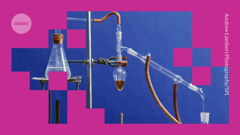 AI Synthesizes 35 New Compounds Without Human Tweaking