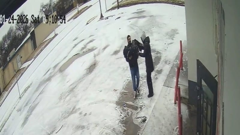 Store Manager Saves Woman Freezing Outside Texas Shop