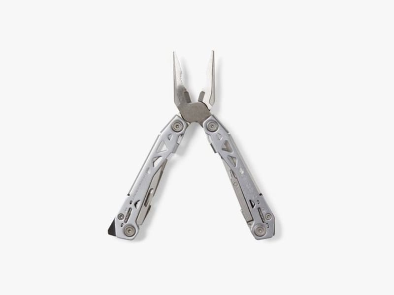 Paralympian Builds Prosthetics Used by His Own Competitors - Image 4