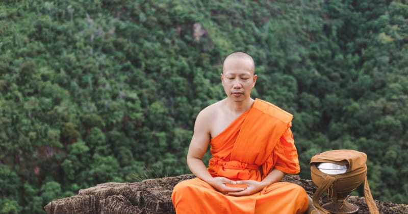 Monks' Brains Show Meditation Boosts Mental Power