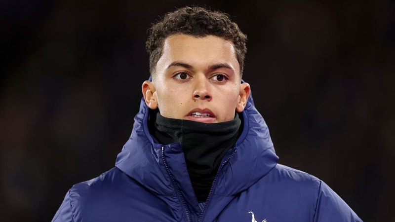 Wales Star Brennan Johnson Completes £35M Crystal Palace Transfer, Embraces New Challenge