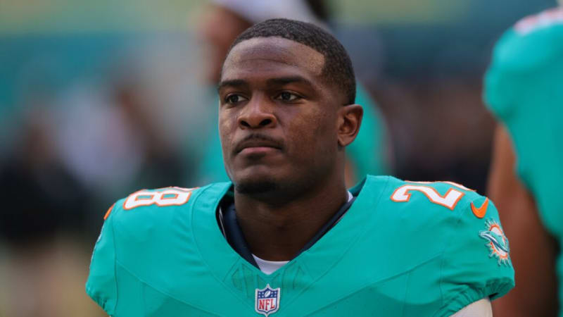 Miami Dolphins MVP Faces Season-Ending Injury Before Crucial Patriots Matchup