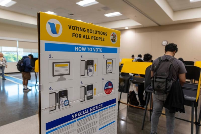 Cal State LA Students Offer Free Tax Help Through April - Image 2