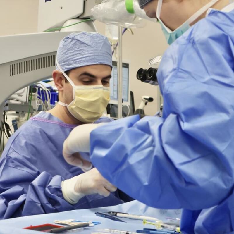 Memphis Doctor Performs First MacTel Surgery in Tennessee