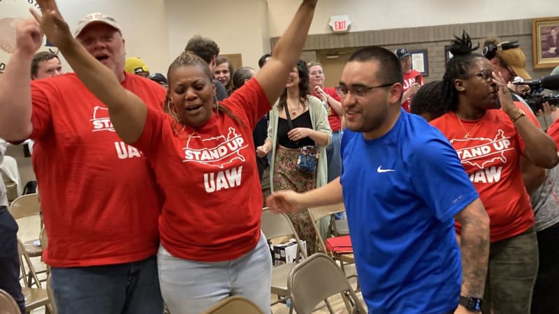 Tennessee VW Workers Win First Union Contract With 96% Vote