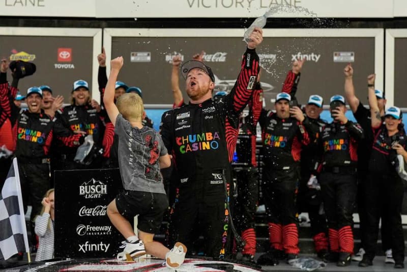 Michael Jordan Wins Daytona 500 as Team Owner at Age 63 - Image 3