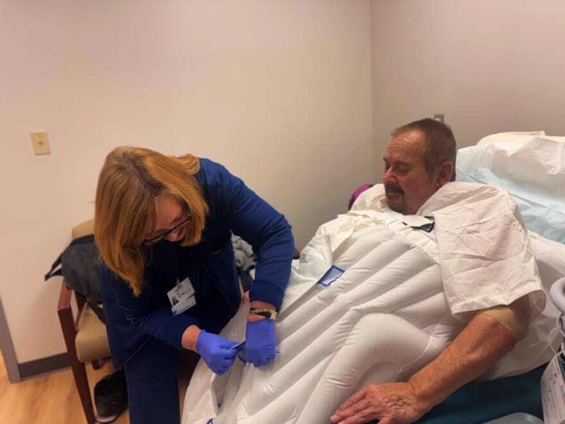 Heart Patients Sweat Out Fluid in New Treatment Trial - Image 4
