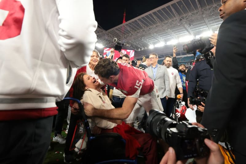 Indiana QB Celebrates Title Win With Mom Battling MS - Image 3