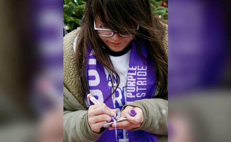 Teen Beats Rare Pancreatic Cancer, Now Leads Chicago Walk
