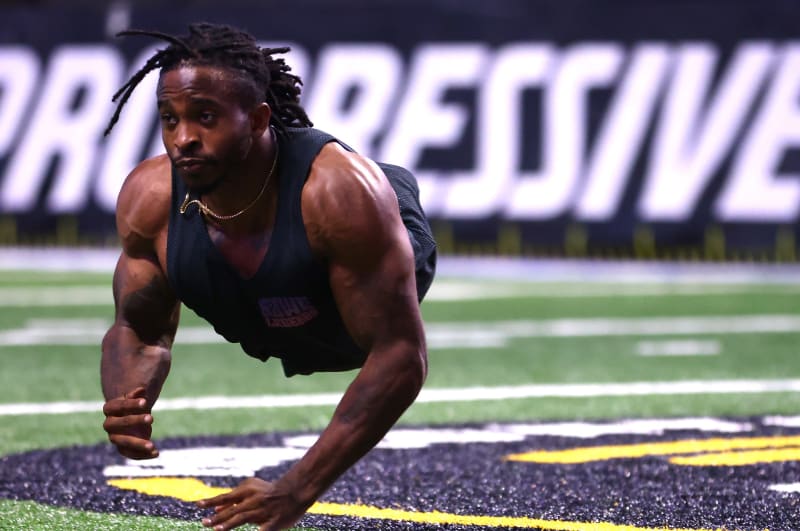 Wrestler Born Without Legs Takes On Top UFC Fighter - Image 2