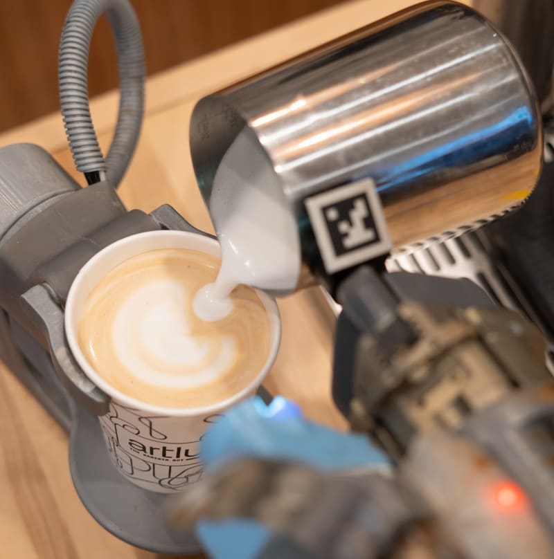 Seattle Robot Barista Wins Over Coffee Snob - Image 3