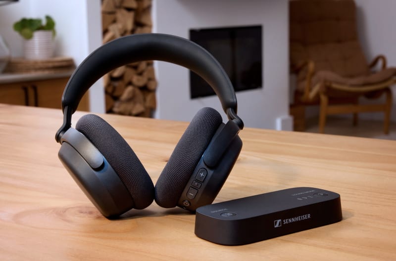 New Bluetooth Tech Lets Everyone Share TV Audio Wirelessly - Image 2