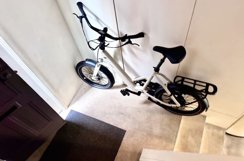 Amsterdam E-Bike Fits Whole Family for $2,365 - Image 2