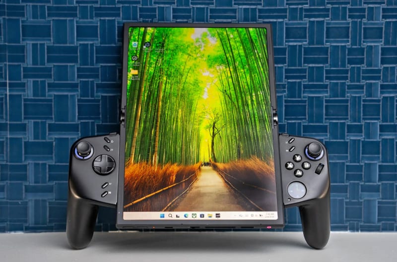 MWC 2026 Unveils Waterproof Foldables and Modular Laptops - Image 2