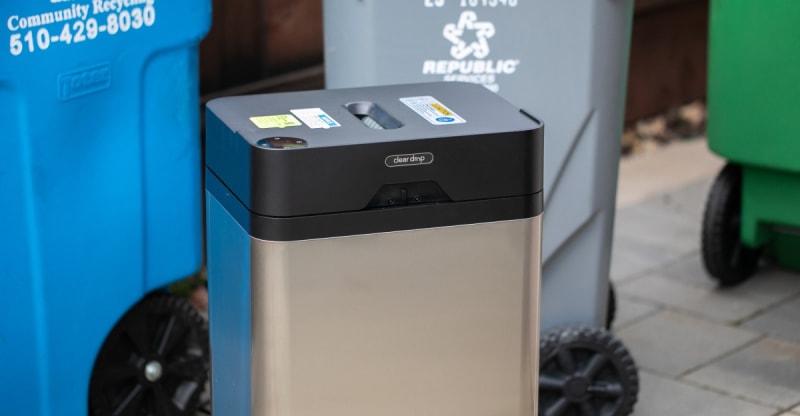 New Home Gadget Turns Plastic Waste Into Recyclable Bricks