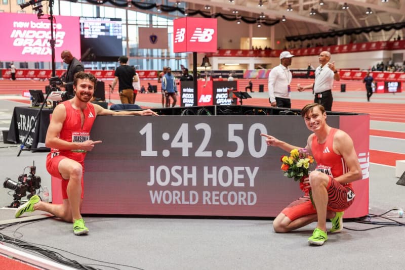American Runner Smashes 29-Year Indoor 800m World Record - Image 2