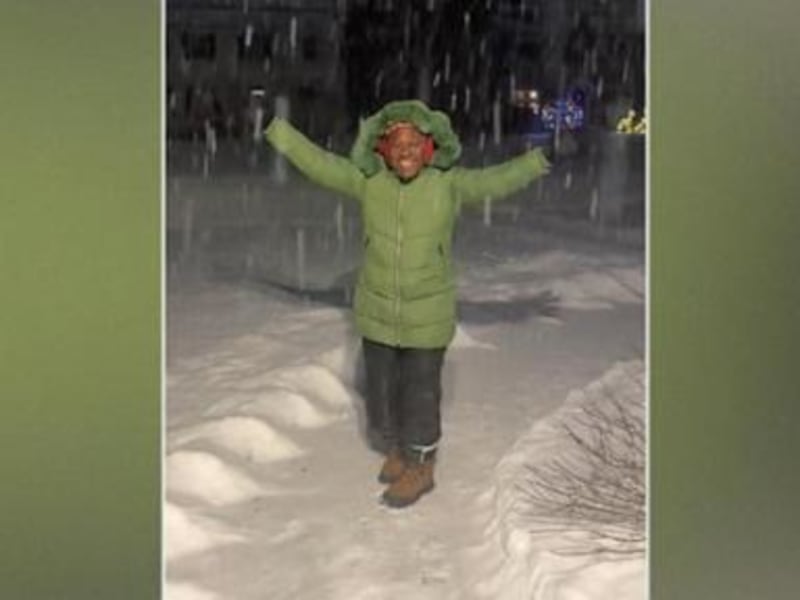 Jamaican Grandmother Experiences Winter Magic: A Heartwarming Social Media Sensation