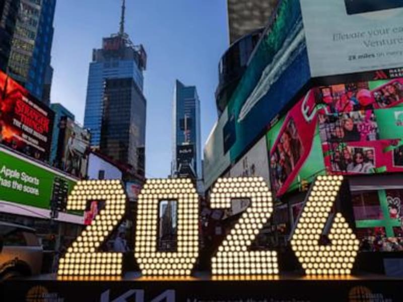 Winter Weather Set to Create Dramatic New Year's Eve Backdrop Across America