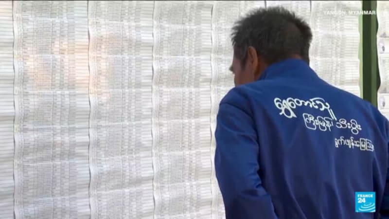 China's Factory Error Creates Viral 'Crying Horse' Toy - Image 4