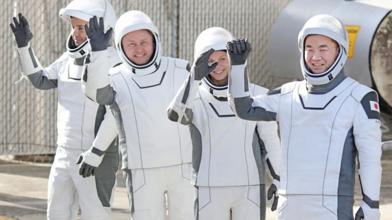 NASA Completes First Medical Evacuation from Space - Image 2