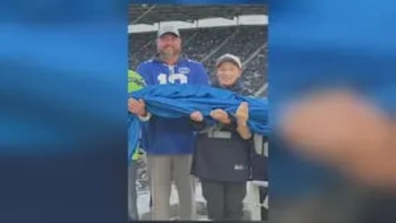 Seahawks Superfan's Bucket List: Attend Super Bowl LVIII - Image 4