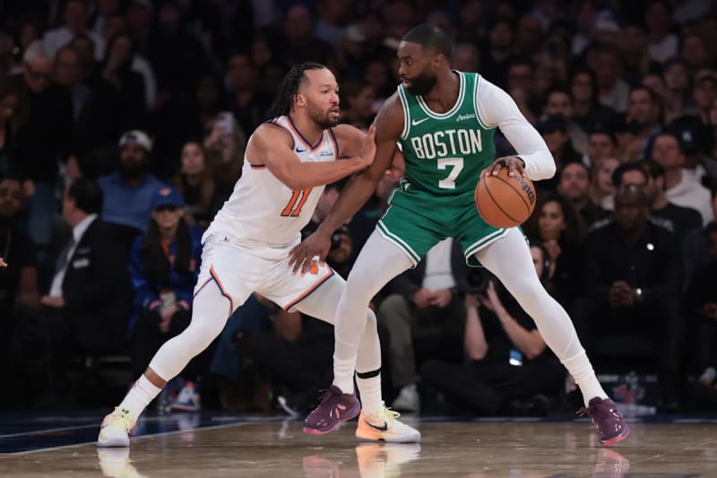 Jaylen Brown's Incredible December Sparks NBA Player of the Month Controversy