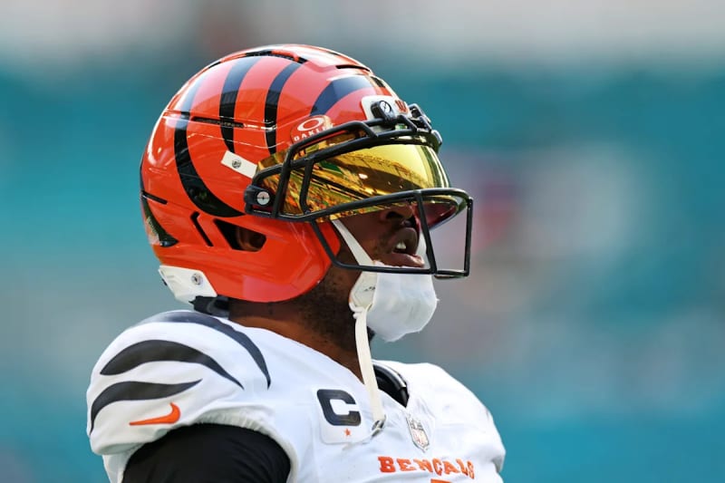 Bengals Stars Signal Major Changes: Chase and Burrow Demand Team Evolution
