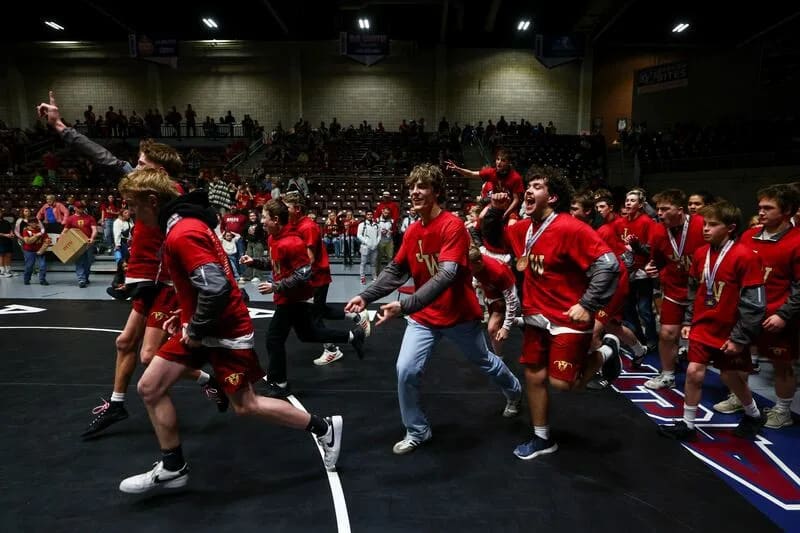 Utah High School Wins 10th Straight Wrestling Championship - Image 5