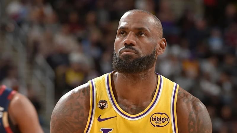 LeBron James Moved to Tears by Cleveland Tribute Video - Image 4