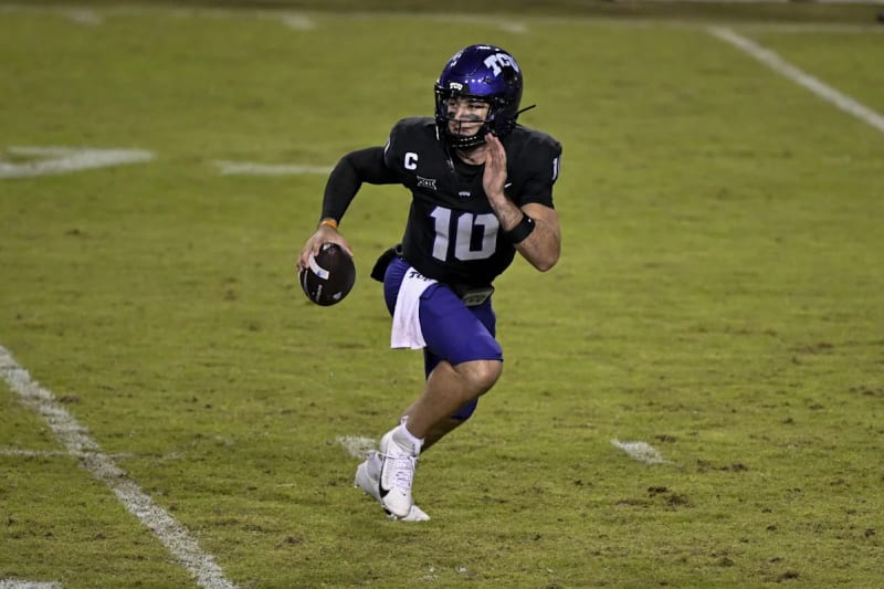 Kentucky Football's Bold QB Move: Josh Hoover's Potential Game-Changing Transfer