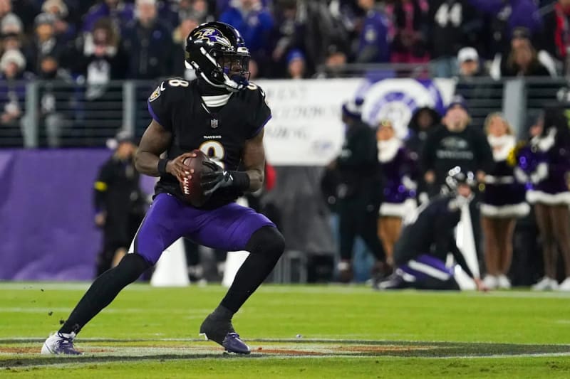 Ravens' QB Lamar Jackson Returns to Full Practice, Playoff Hopes Alive