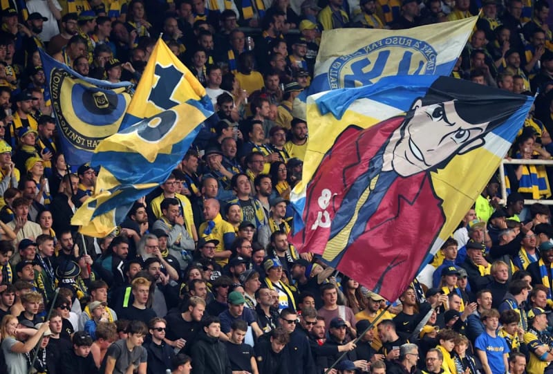 Rising Star Leaps from Amateur League to Champions League in Stunning Transfer