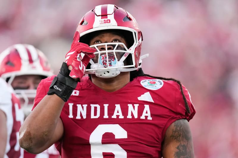 Indiana Shatters College Football Playoff Curse, Demolishes Alabama 38-3