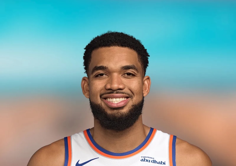 NBA Coach Mike Brown Declares Karl-Anthony Towns a Definite All-Star Lock