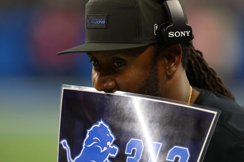 Lions' Defensive Coordinator Stands Firm: No Drastic Scheme Changes Ahead