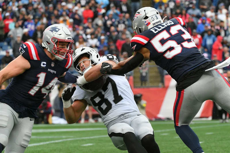 Sam Darnold Leads Seahawks to Super Bowl After 8-Year Journey - Image 5