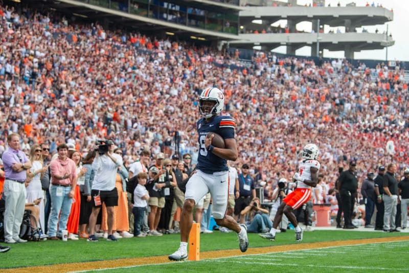 Kentucky Football's QB Quest: 10 Transfer Portal Stars Who Could Transform the Offense